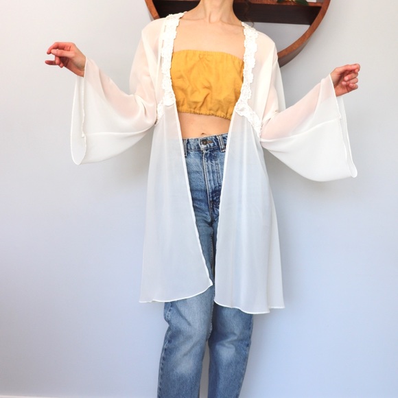 Flowy Sheer Cover Up - Picture 3 of 3